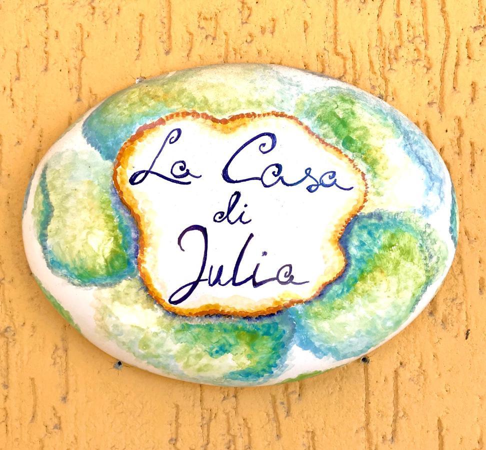 La Casa Di Julia Apartment เลชเช ภายนอก รูปภาพ