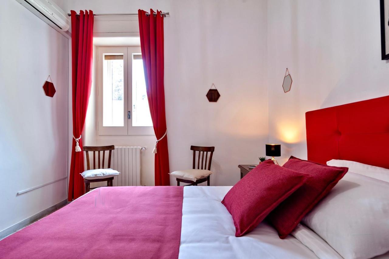 La Casa Di Julia Apartment เลชเช ภายนอก รูปภาพ