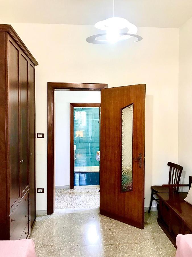 La Casa Di Julia Apartment เลชเช ภายนอก รูปภาพ